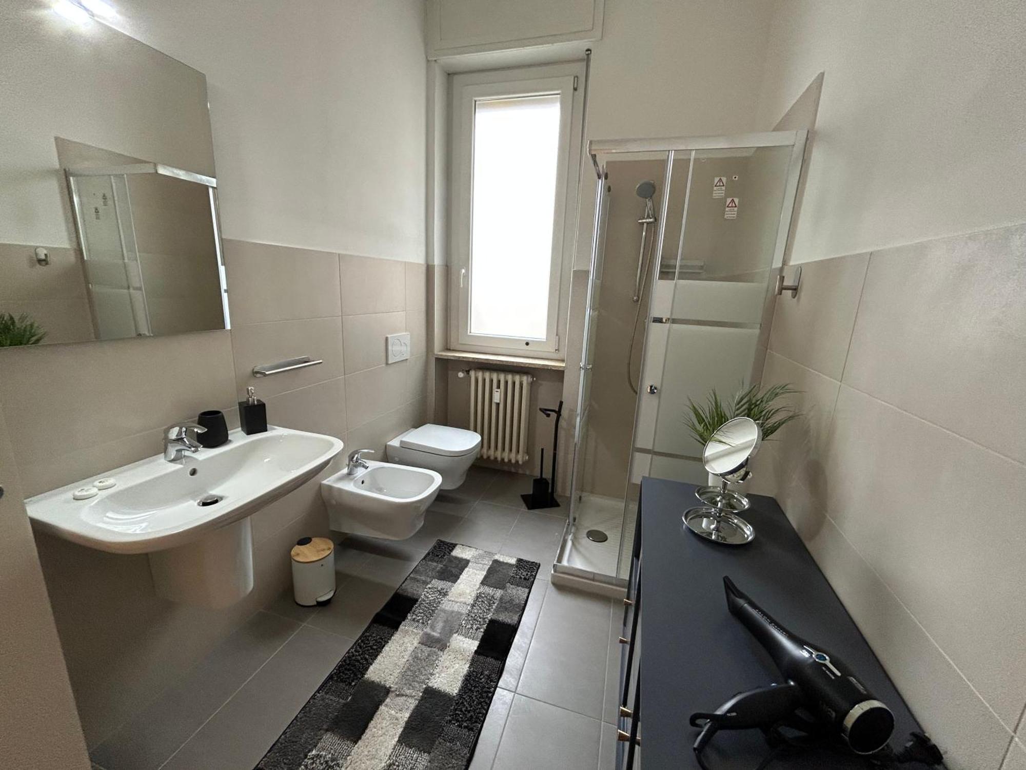 Room With Free Parking 15 Minutes Walk From Arena Verona Bagian luar foto